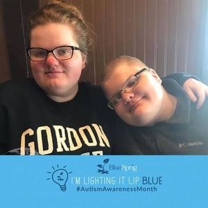 Meet your Posher, Sandy